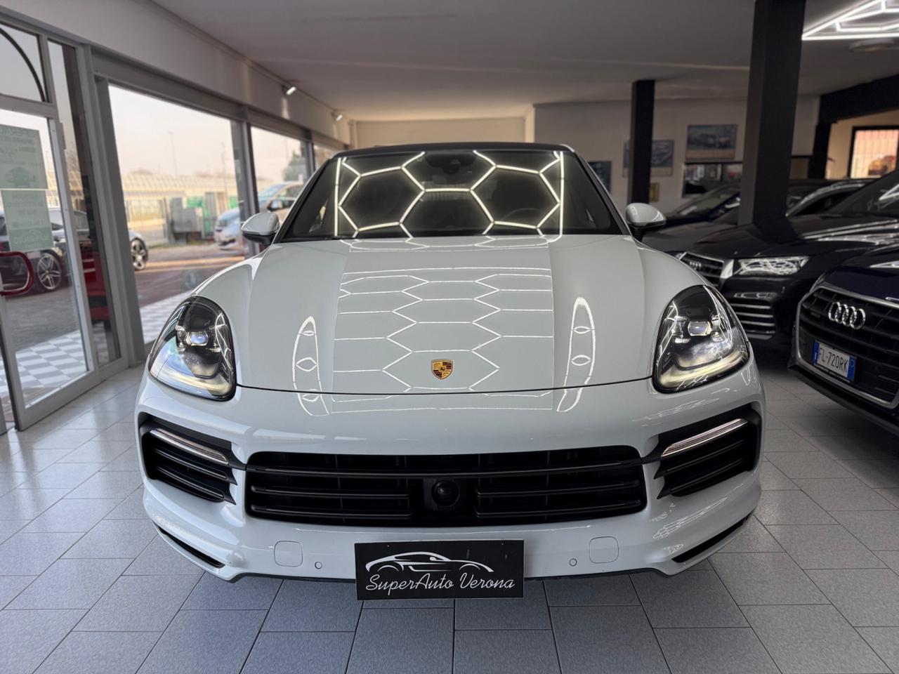 Porsche Cayenne 3.0 V6 E-Hybrid Platinum Edition IVA ESPOSTA