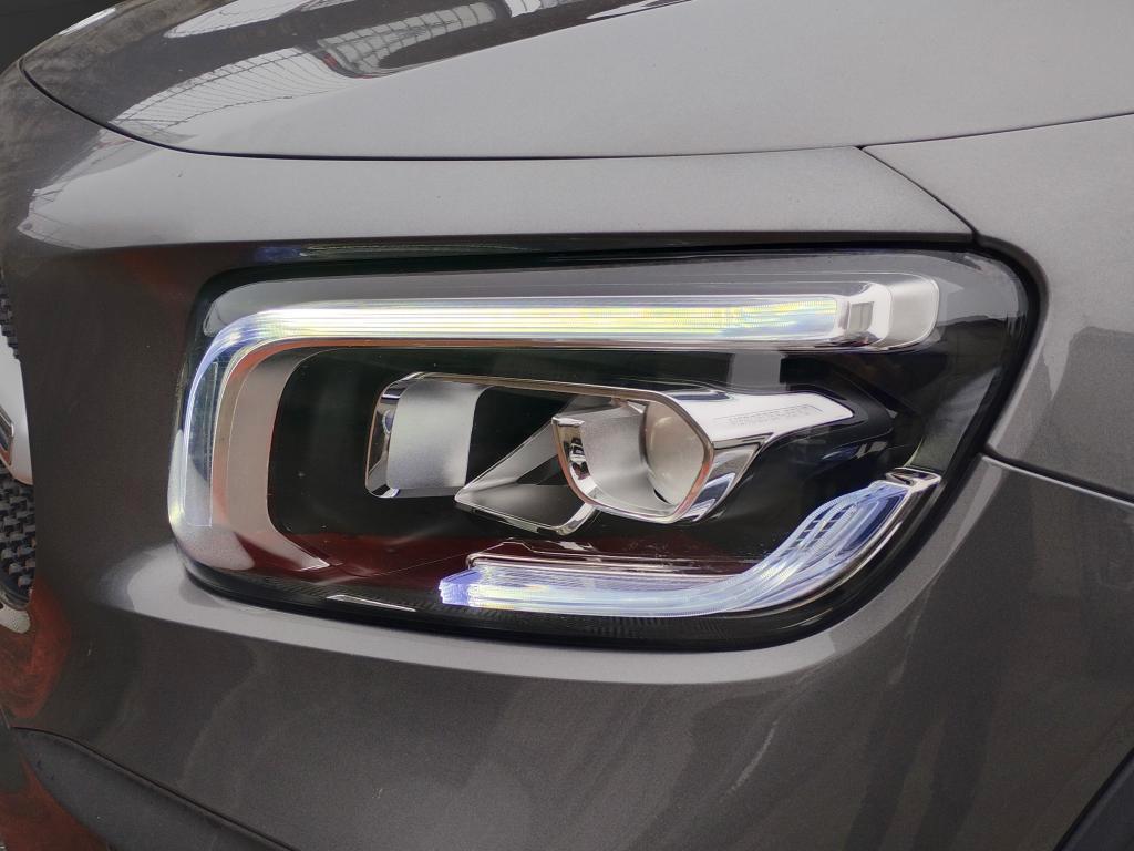 Mercedes GLB 200 d Premium auto.TELECAMERA.CERCHI 19