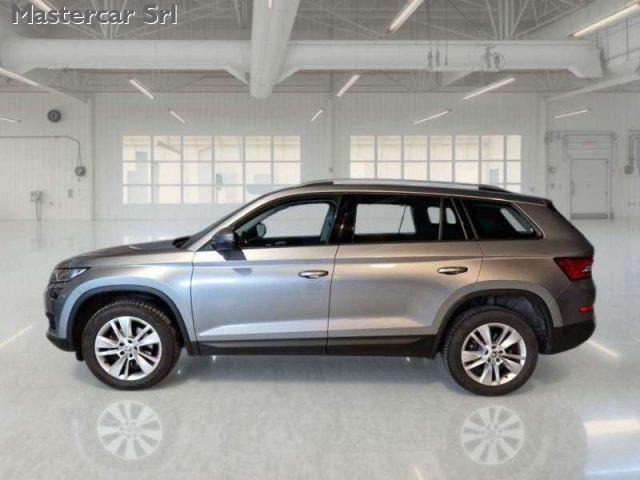 SKODA Kodiaq Kodiaq 2.0 tdi Executive dsg targa GA495XV aut.