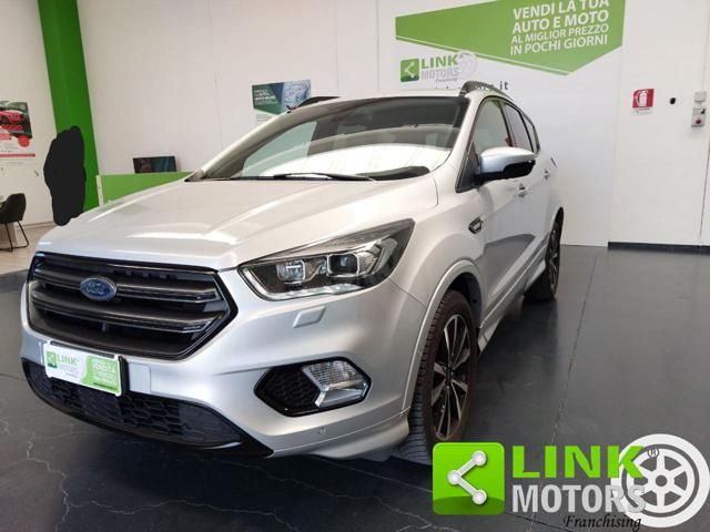 FORD Kuga 2.0 TDCI 150 CV 4WD Powershift ST-Line NUOVISSIMA