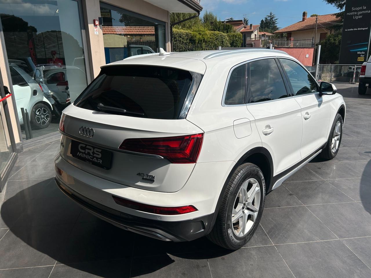 Audi Q5 40 TFSI quattro S tronic Business Advanced