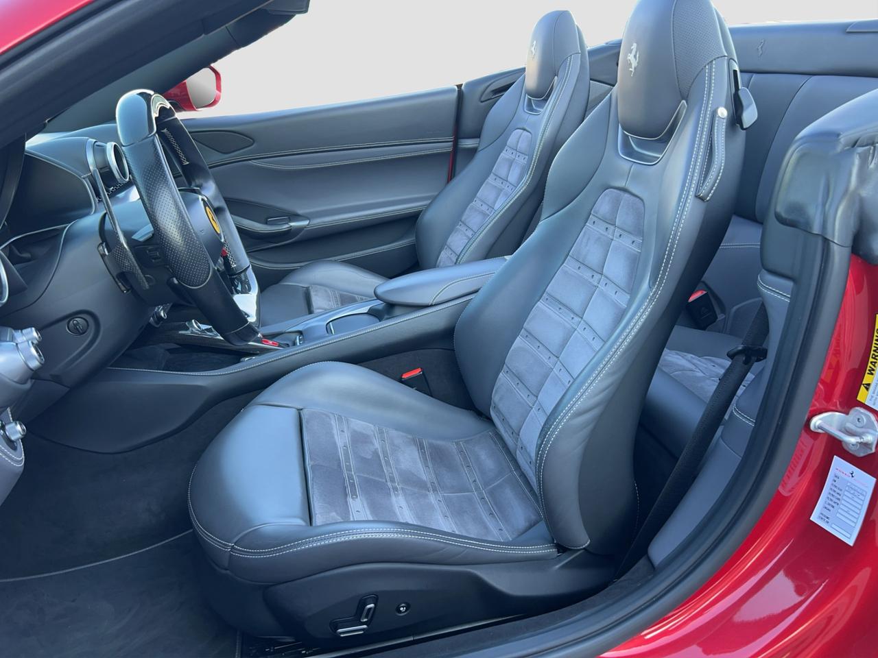 FERRARI Portofino