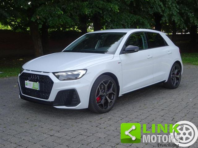 AUDI A1 SPB 40 TFSI S tronic Identity Black S Line