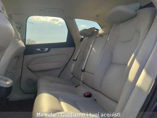 Volvo XC60 B4 automatico Core