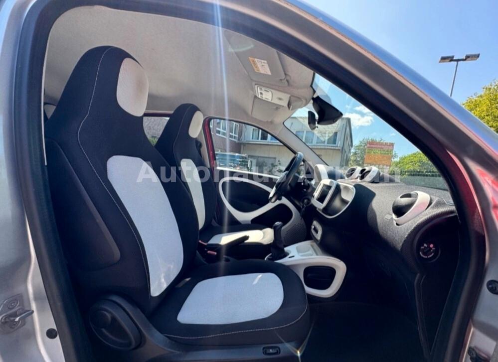 Smart ForFour 70 1.0 Passion NAVI