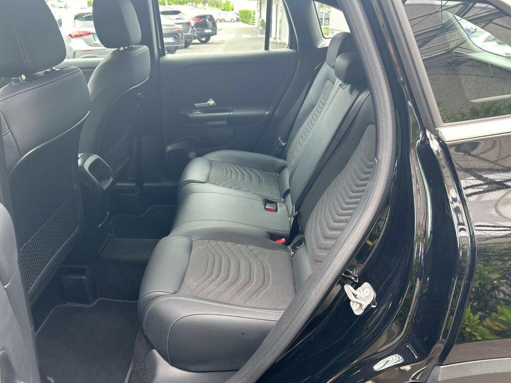 Mercedes GLA 180 180 D Advanced 8G-DCT