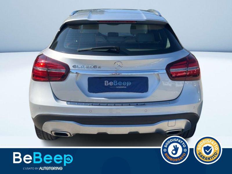 Mercedes-Benz GLA 200 D SPORT AUTO