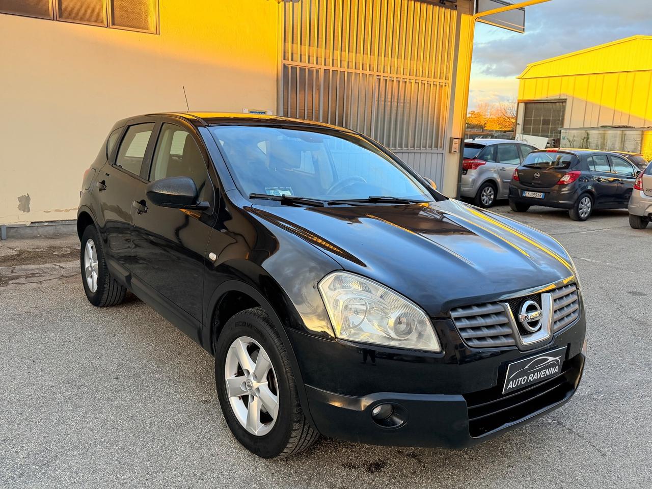 Nissan Qashqai 1.5 dCi Tekna 106CV Neopatentati