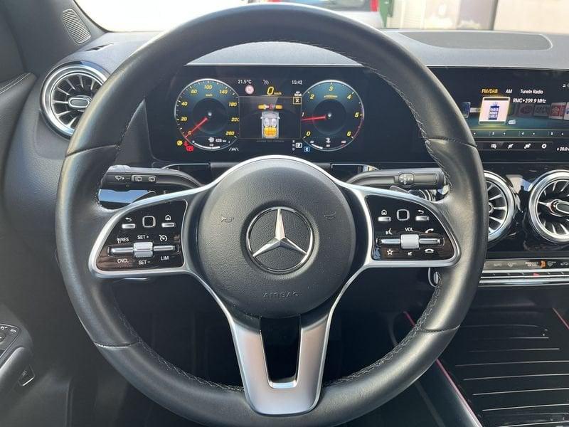 Mercedes-Benz GLA 180d Sport Plus FULL LED/MBUX