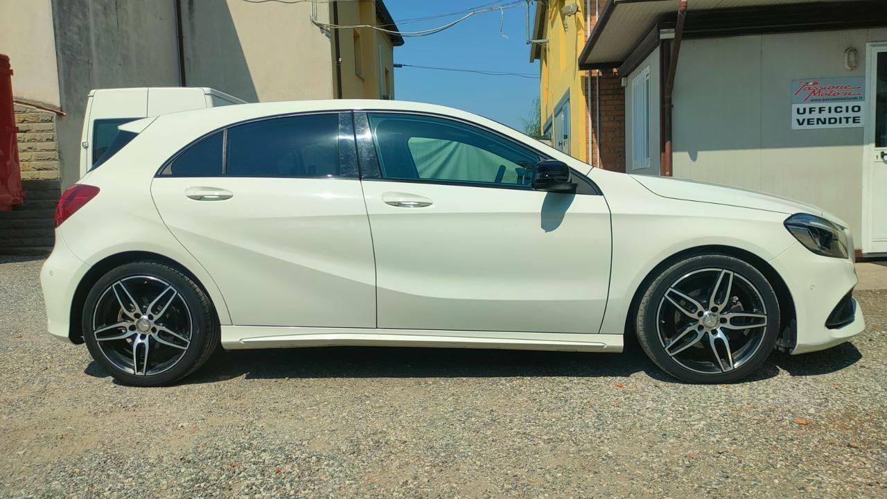 Mercedes-Benz A 180 d Automatic Premium AMG EURO 6