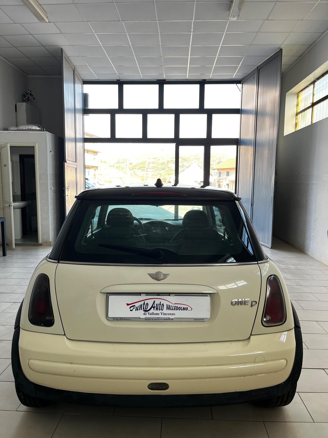 Mini 1.4 tdi One D 90 cv