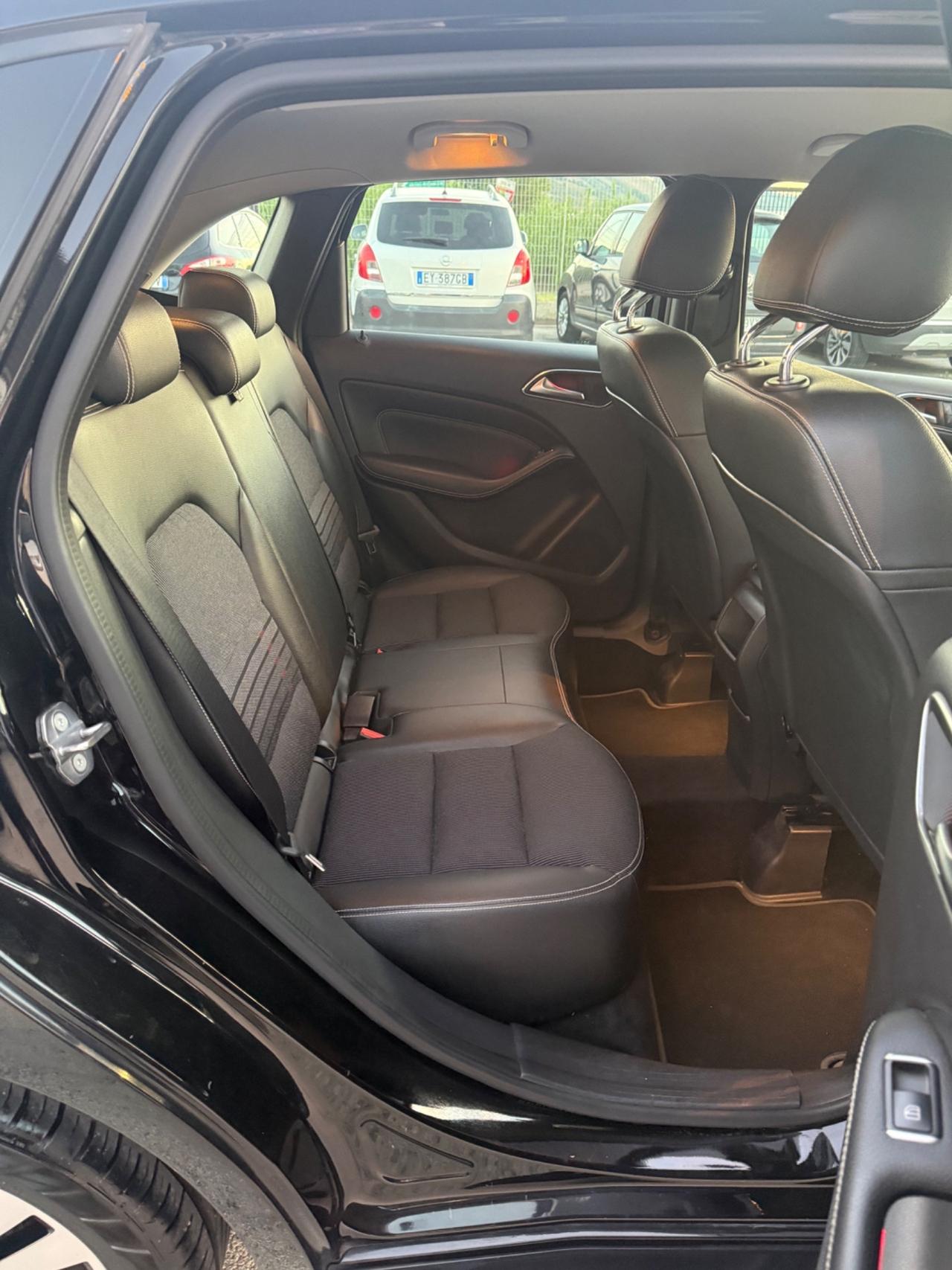 Mercedes-benz B 220 d Automatic 4Matic Premium