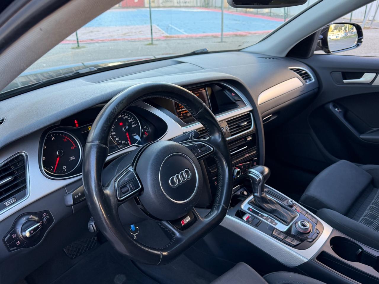 Audi A4 Avant 2.0 TDI 150 CV Sline