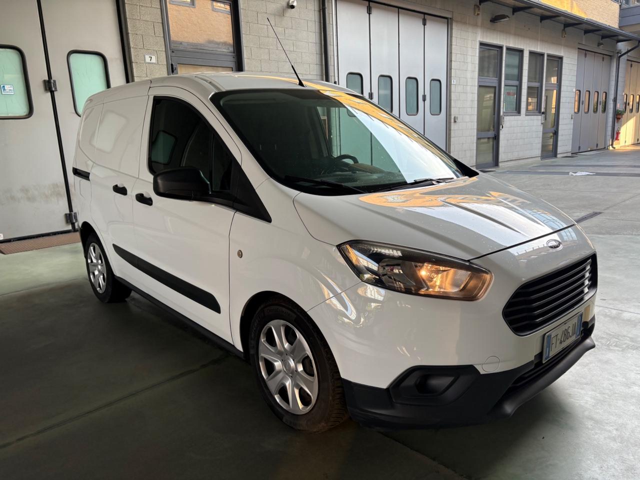 Ford Transit Courier 1.5 TDCi 75CV Van Trend