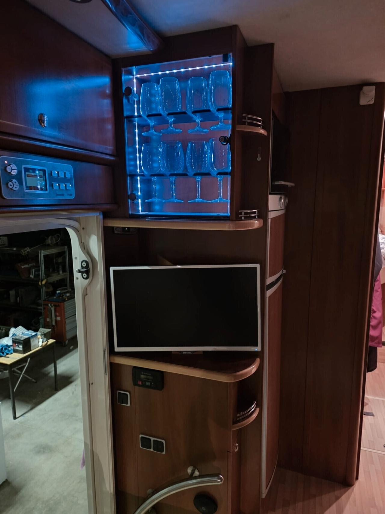 Concorde 840 Motorhome