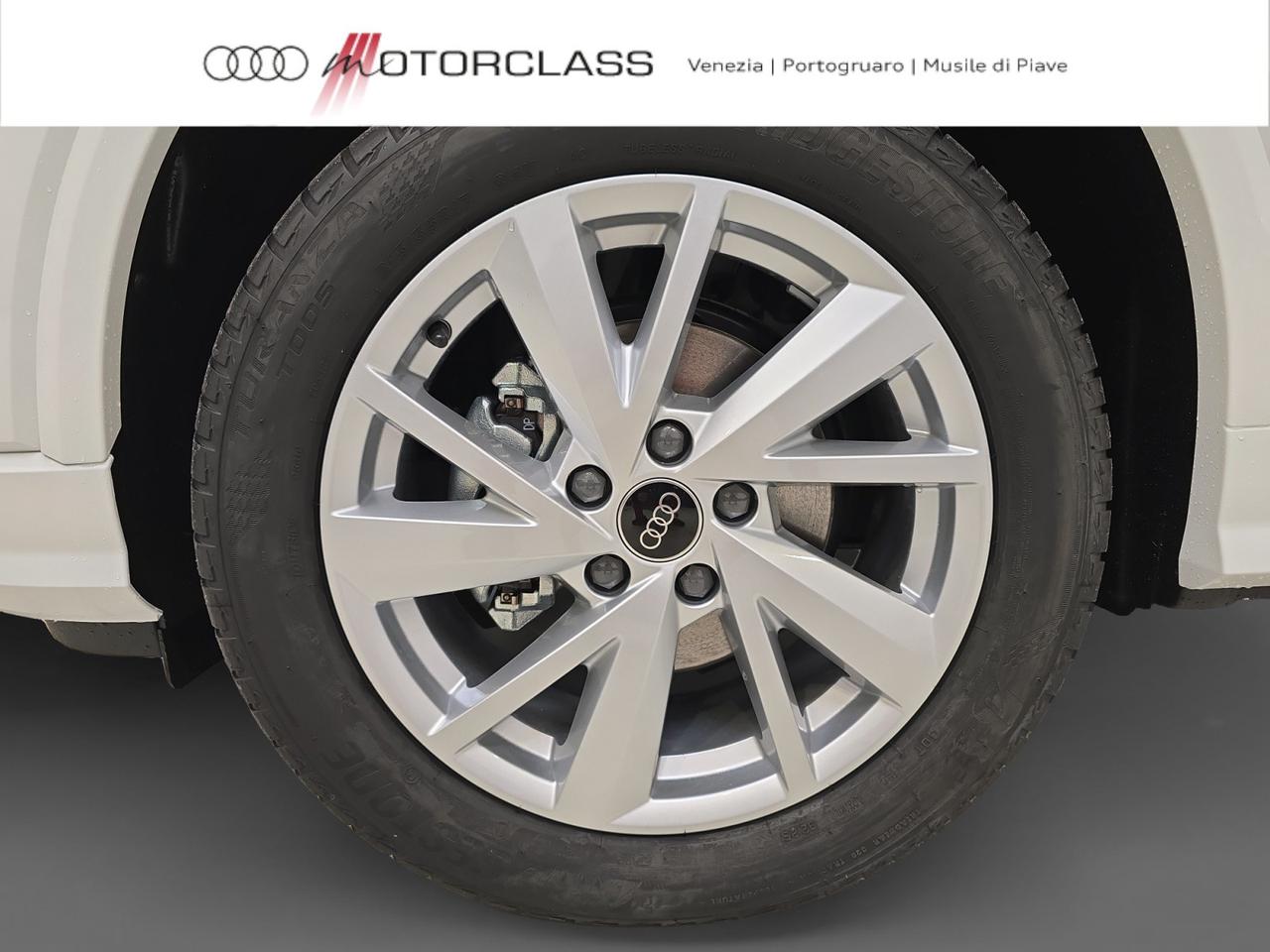 Audi Q2 35 1.5 tfsi business advanced