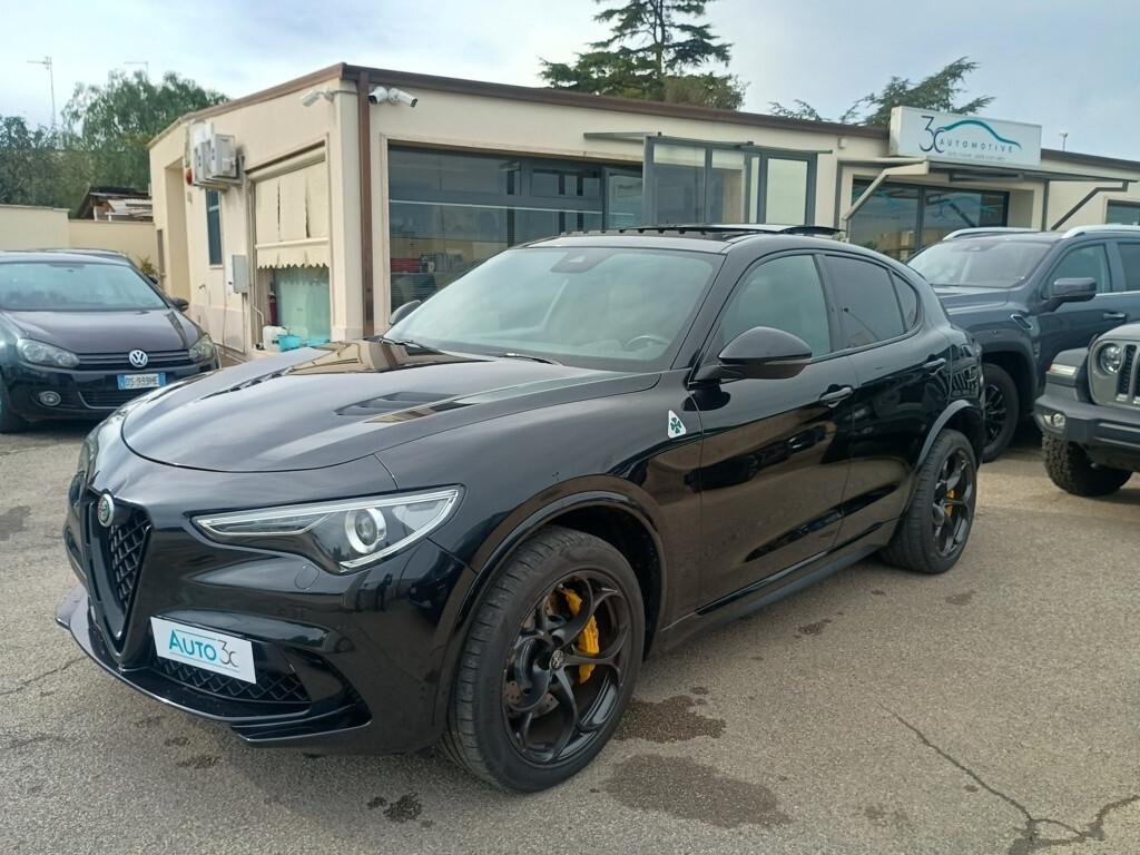 Alfa Romeo Stelvio 2.9 Bi-Turbo V6 510 CV AT8 Q4 Quadrifoglio