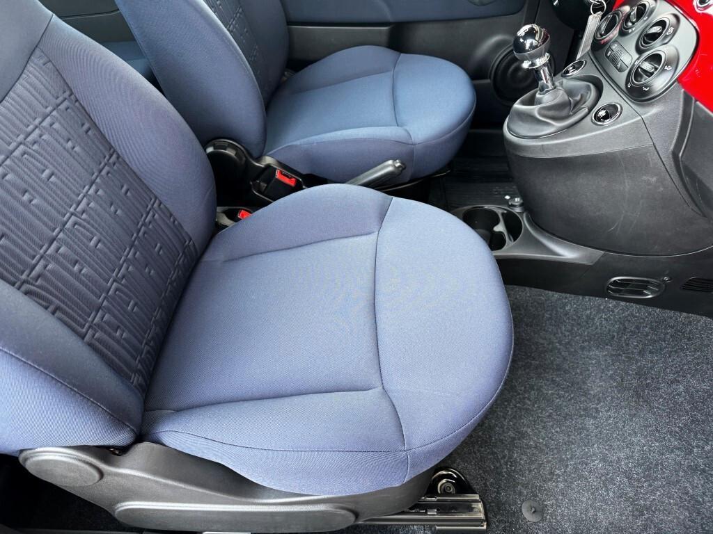Fiat 500 C 1.0 Hybrid Red