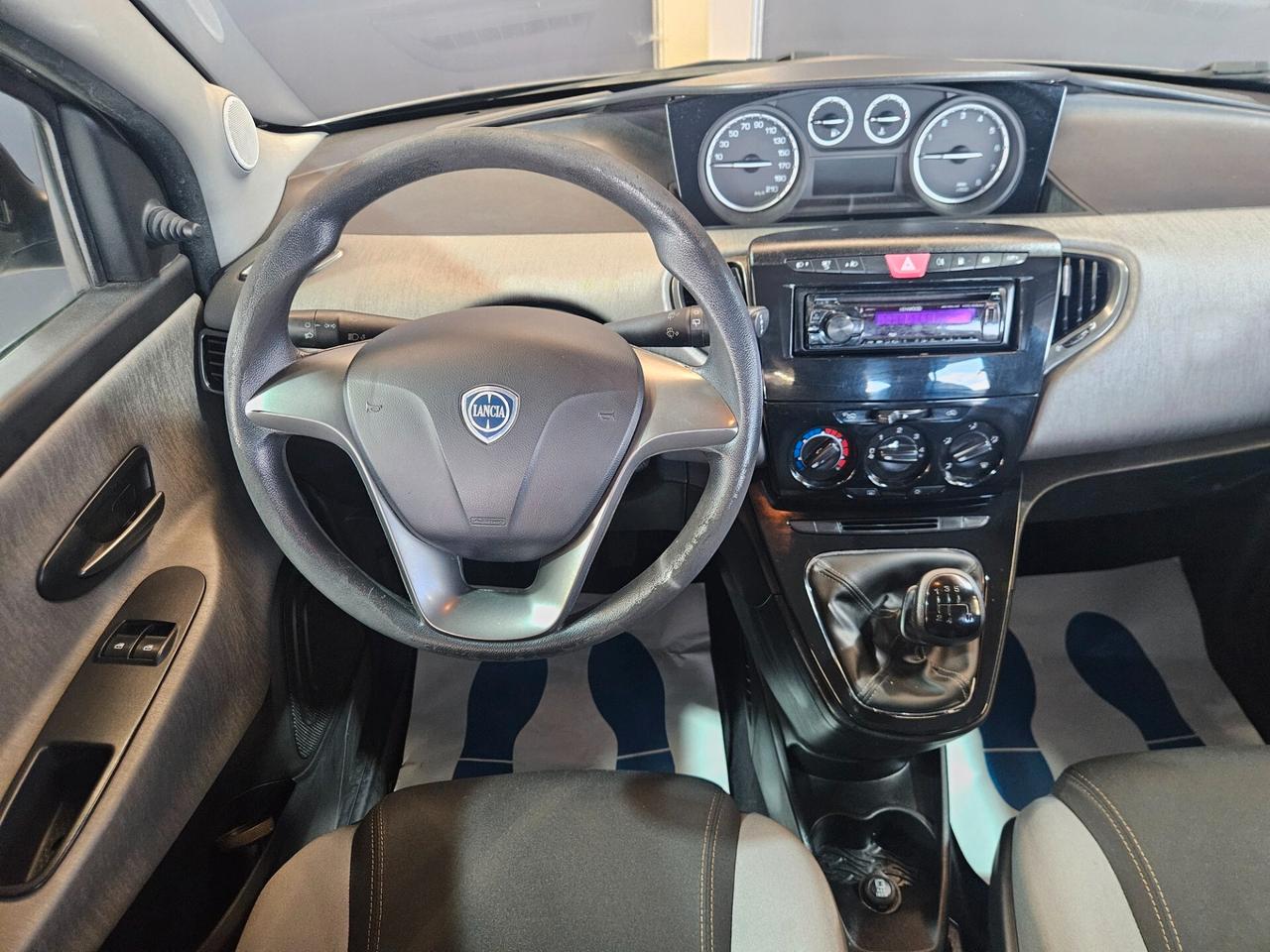 Lancia Ypsilon 1.2 Gold ecochic Gpl