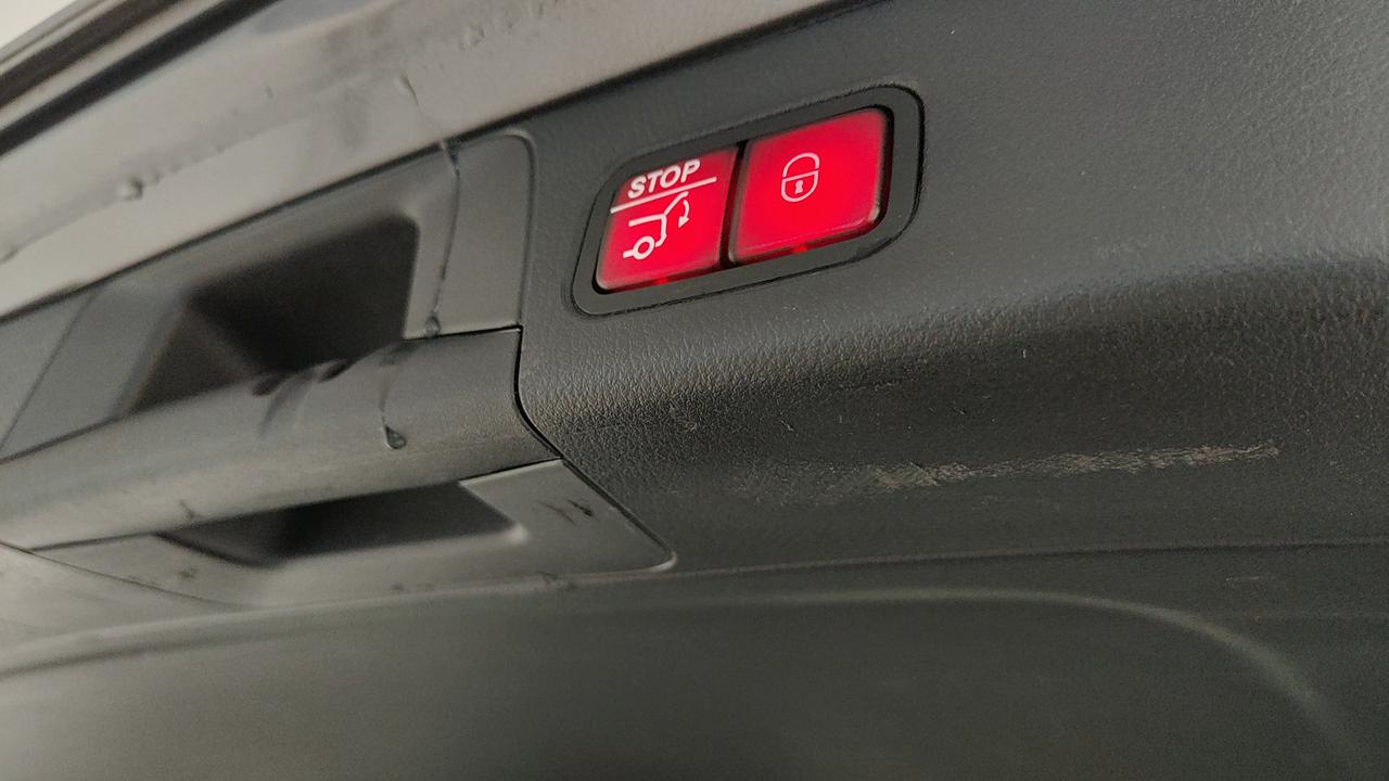 Mercedes-Benz B 180 d Digital Edition auto
