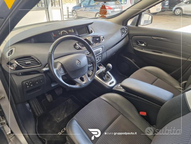 Renault Scenic 1.5 dci Live s&s 110cv my13