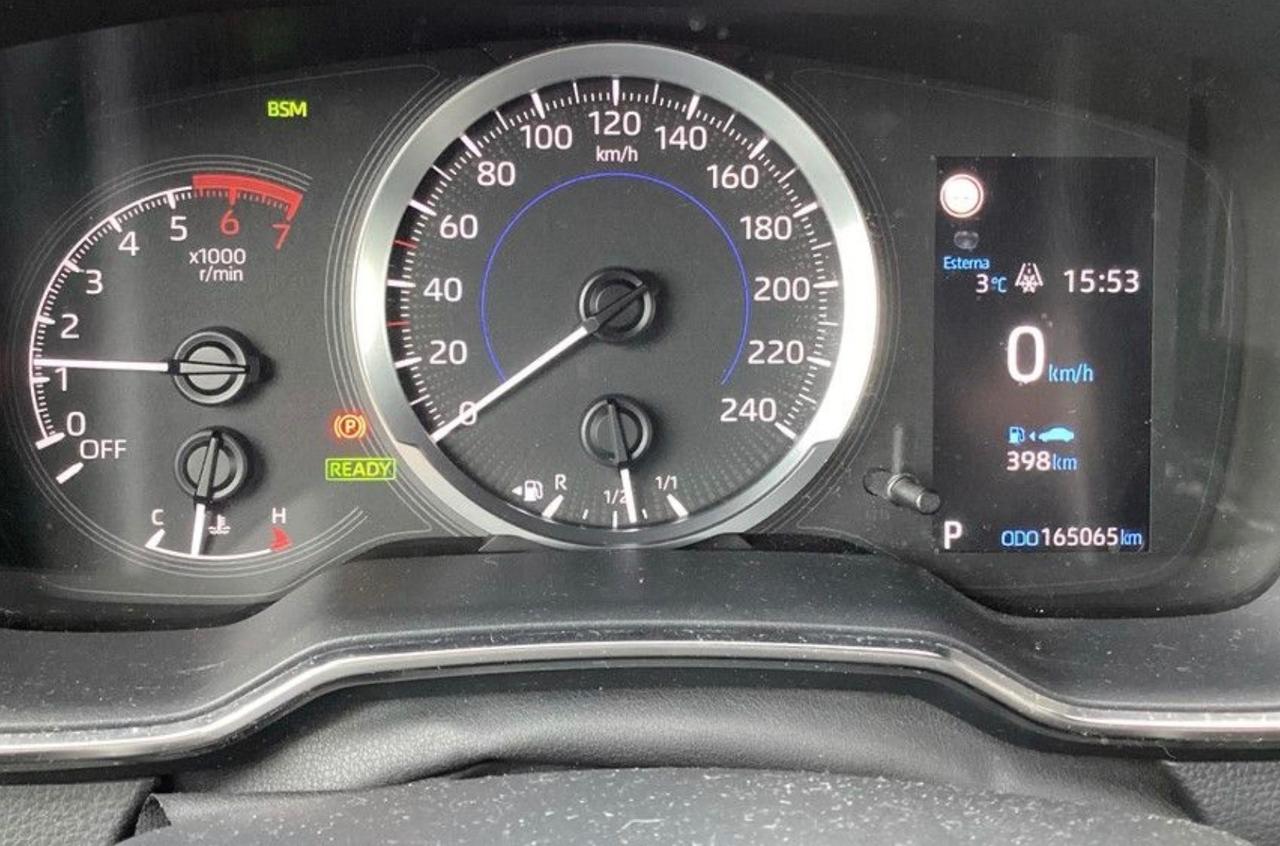 Toyota Corolla Touring Sports 1.8 Hybrid Business Tech