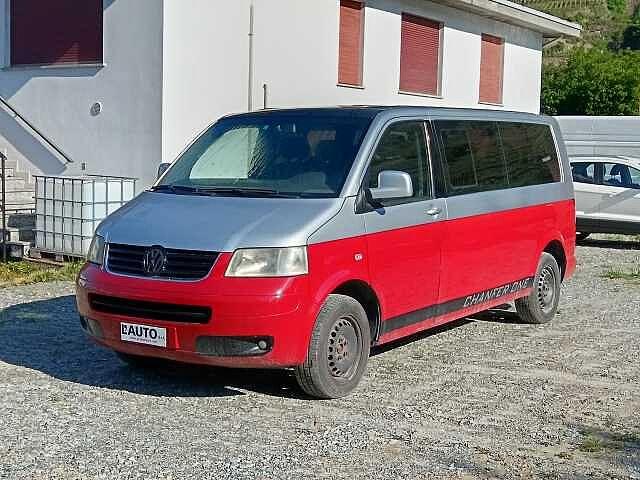 Volkswagen Transporter 2.5 TDI/130CV PL Kombi 9 posti