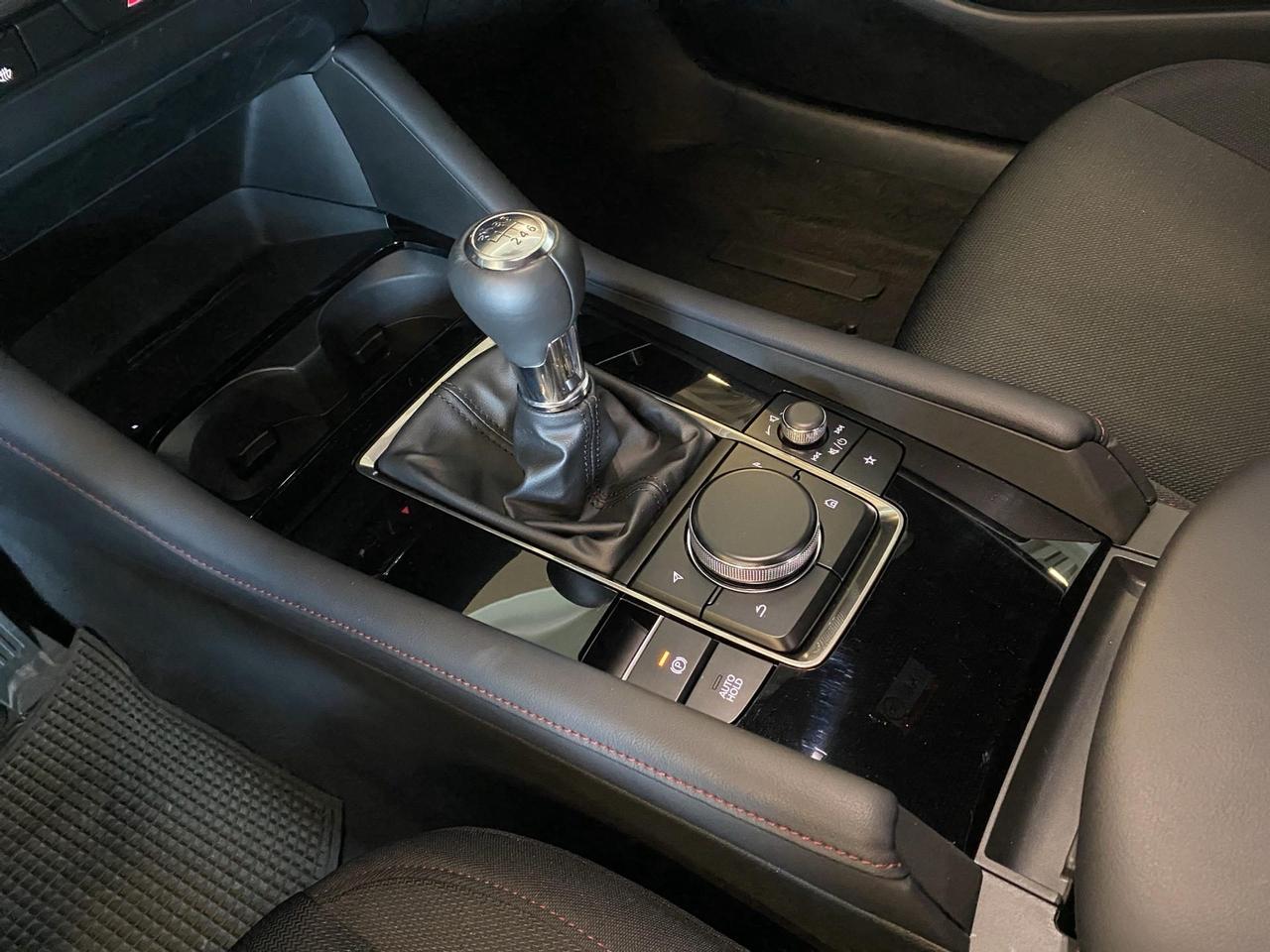 Mazda 3 5p 2.5 m-hybrid Homura 140cv