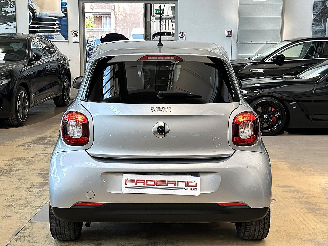 Smart forfour 0.9 t Prime 90cv twinamic - 16 - Pelle - Navi