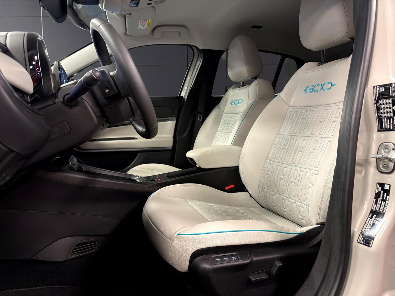 Fiat 600 1.2 hybrid La Prima 145cv auto