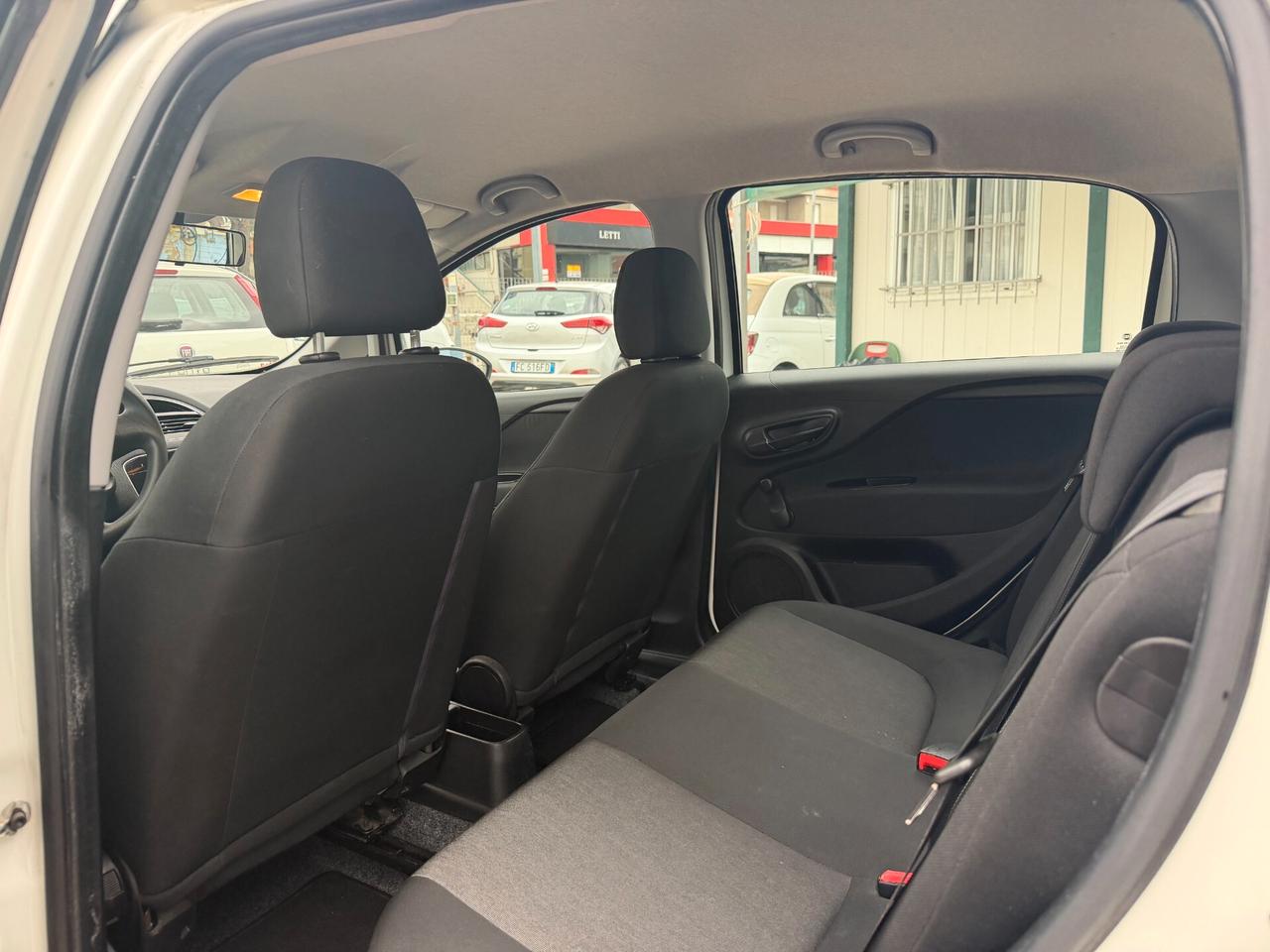 Fiat Punto 1.4 8V 5 porte Easypower Lounge