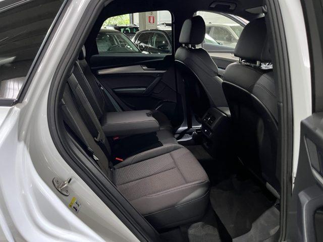 AUDI Q5 SPB Sportback 40TDI quattro S line Identity Black