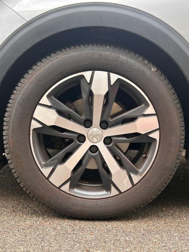 PEUGEOT 3008 BlueHDi 120 CV