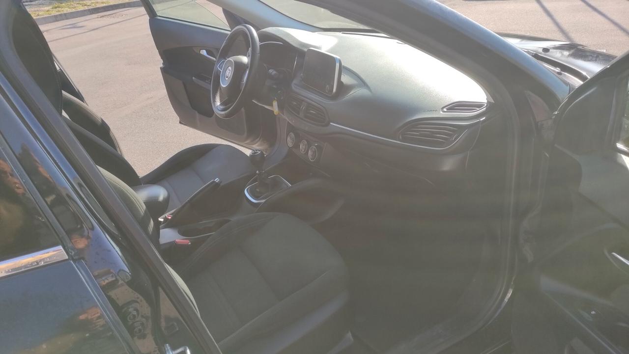 Fiat Tipo 1.6 Mjt S&S SW 5 porte S-Design NEOPATENTATI - 2019