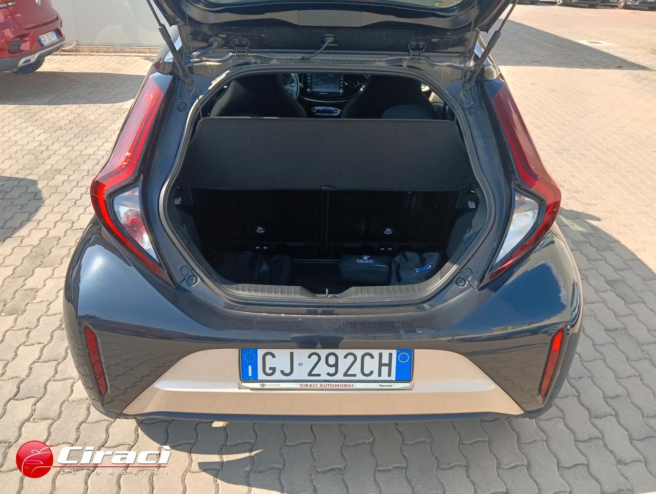 Toyota Aygo X 1.0 VVT-i 72 CV 5 porte Trend