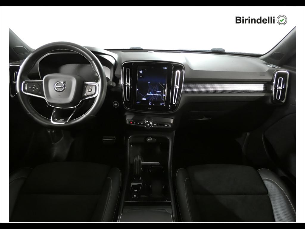 VOLVO XC40 (2017-->) - XC40 T4 Geartronic R-design