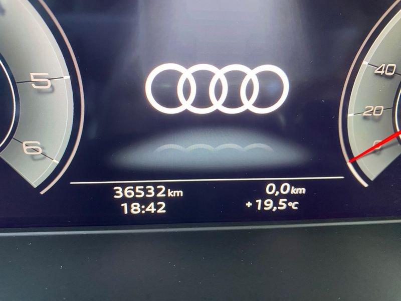 Audi A4 Avant 40 TDI quattro S tronic S line edition plus
