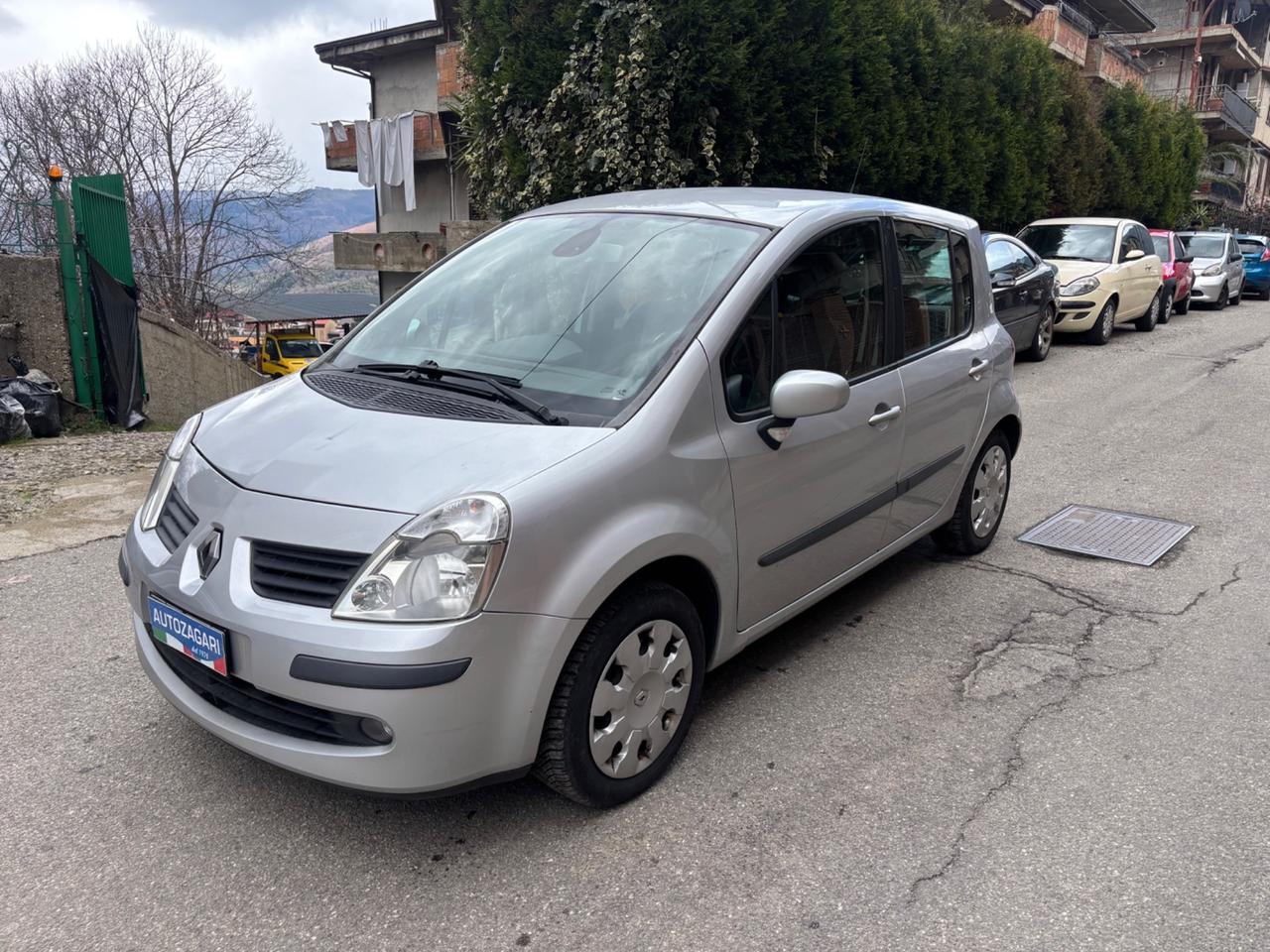 Renault Modus 1.5 dCi 70CV Luxe