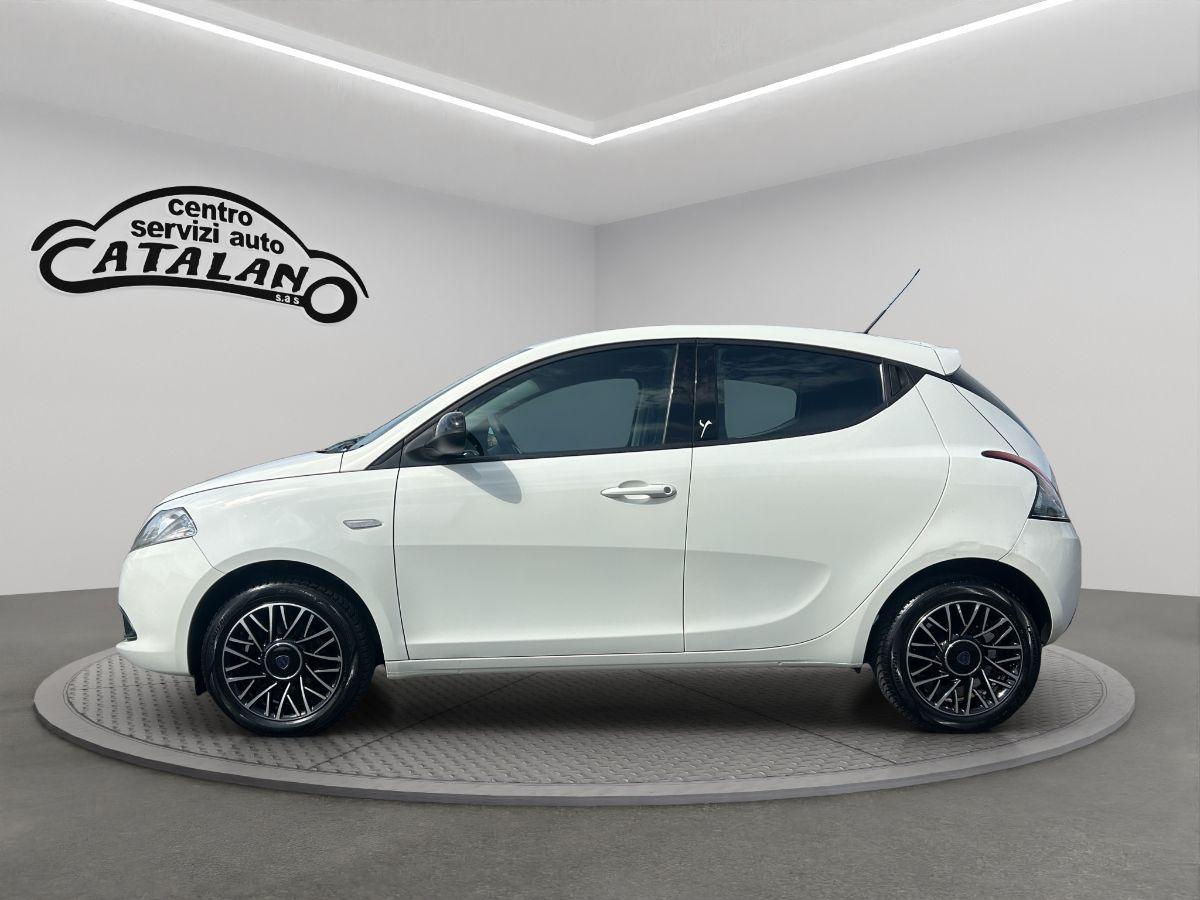 LANCIA - Ypsilon - 1.2 69 CV 5p. Platinum