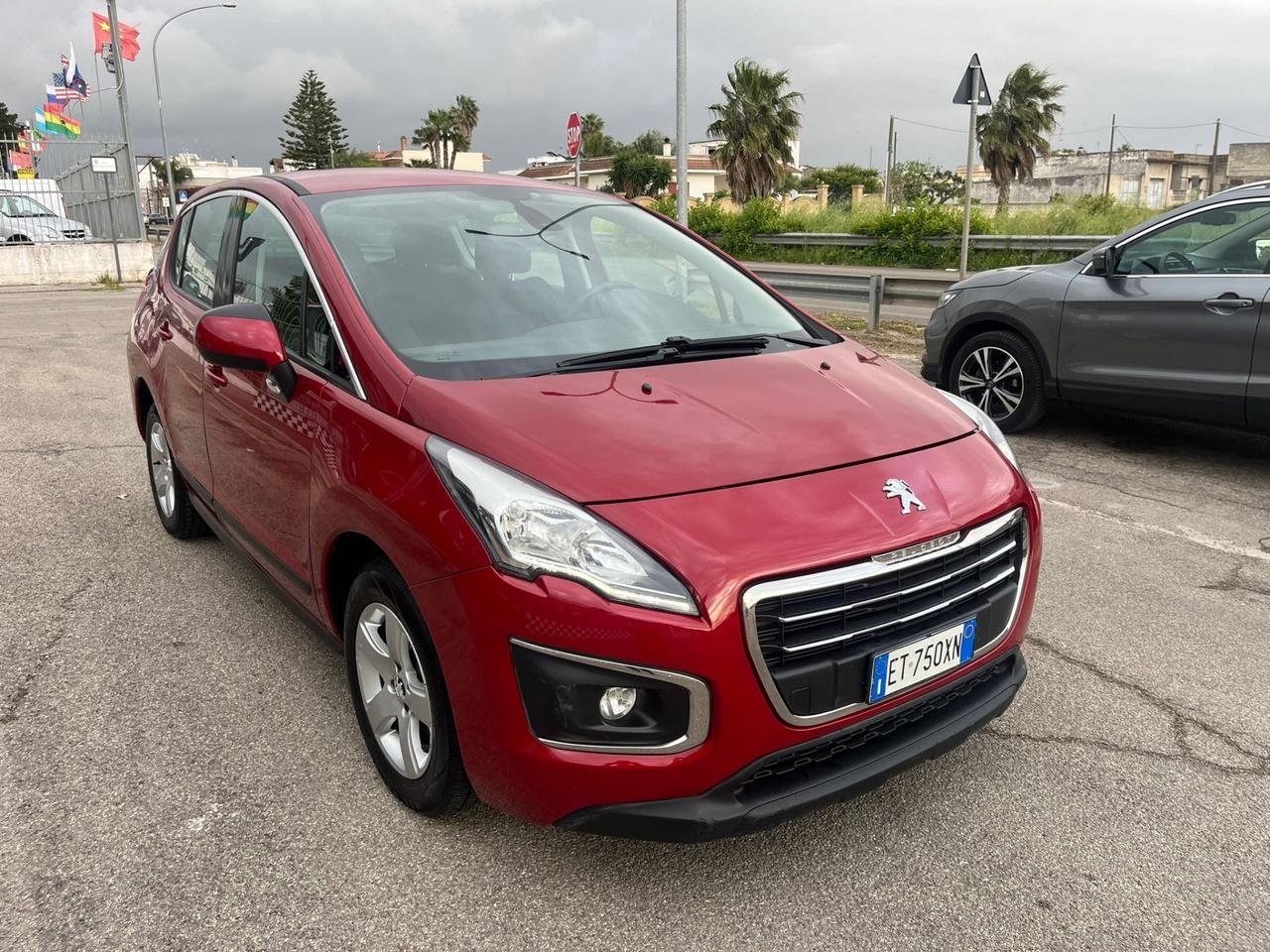 Peugeot 3008 1.6 HDi 115CV Business Unipro 2014