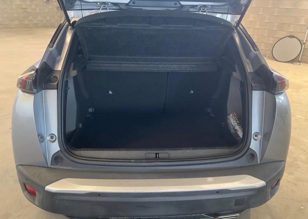 Peugeot 2008 PureTech 130 S&S EAT8 Allure