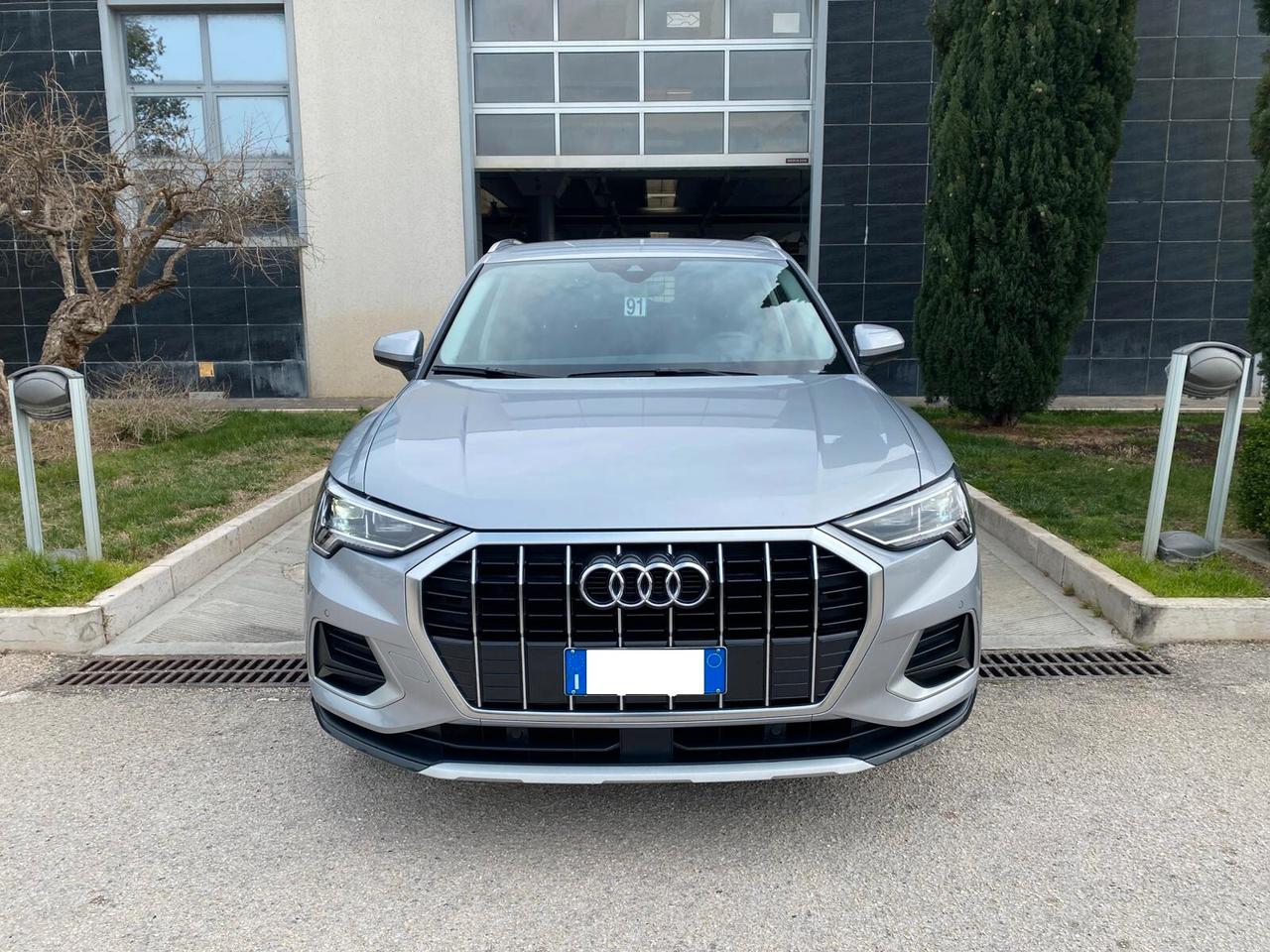 Audi Q3 35 TDI S tronic Business Advanced