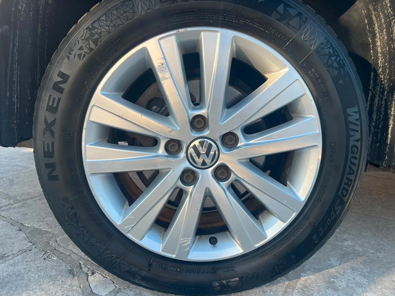 Volkswagen Caravelle 2.0 TDi - 9 POSTI! - 2012