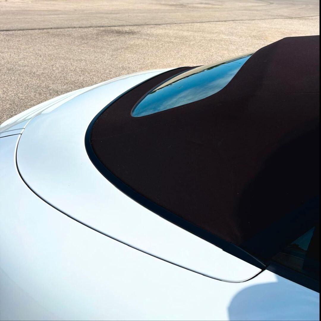 Porsche 911 Carrera 4S Cabriolet - 355CV