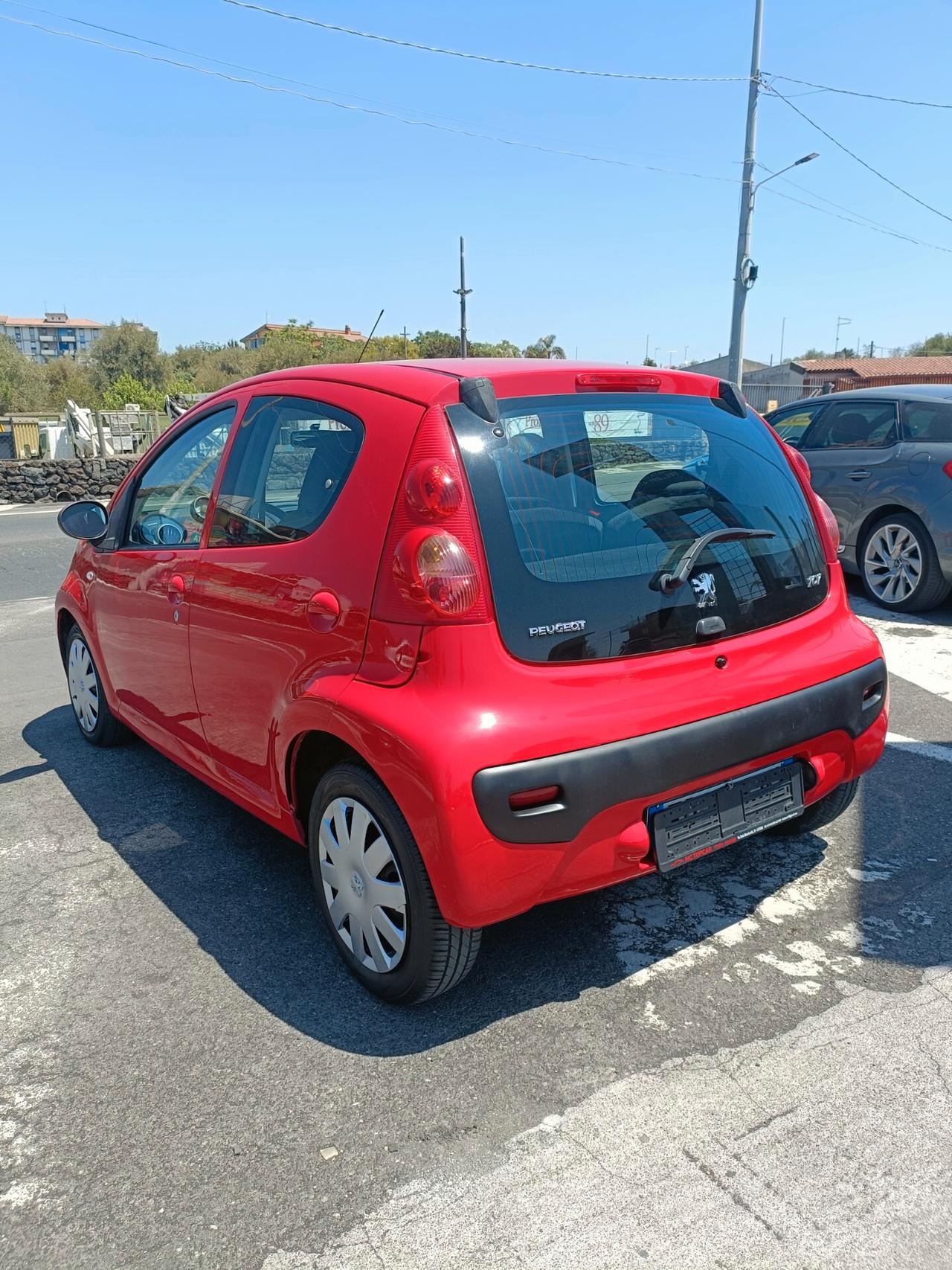 Peugeot 107 1.0 68CV 5p. Plaisir