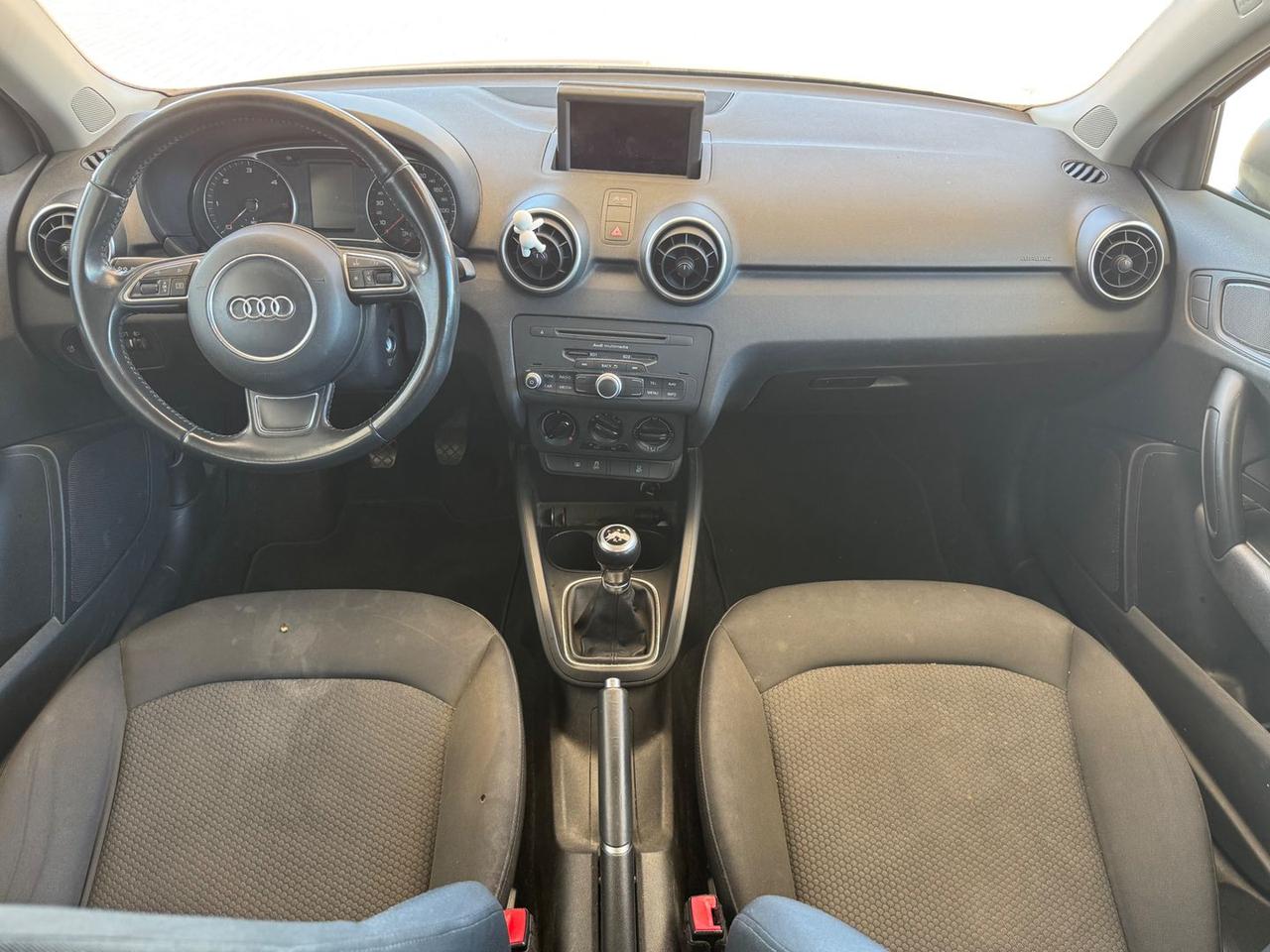 Audi A1 Admired 1.6 TDI #6654