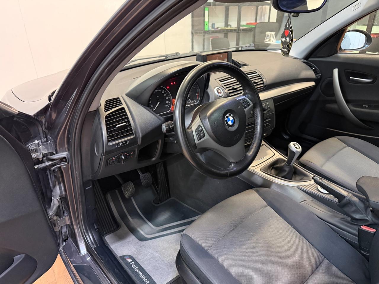 Bmw 120 120d cat 5 porte Futura