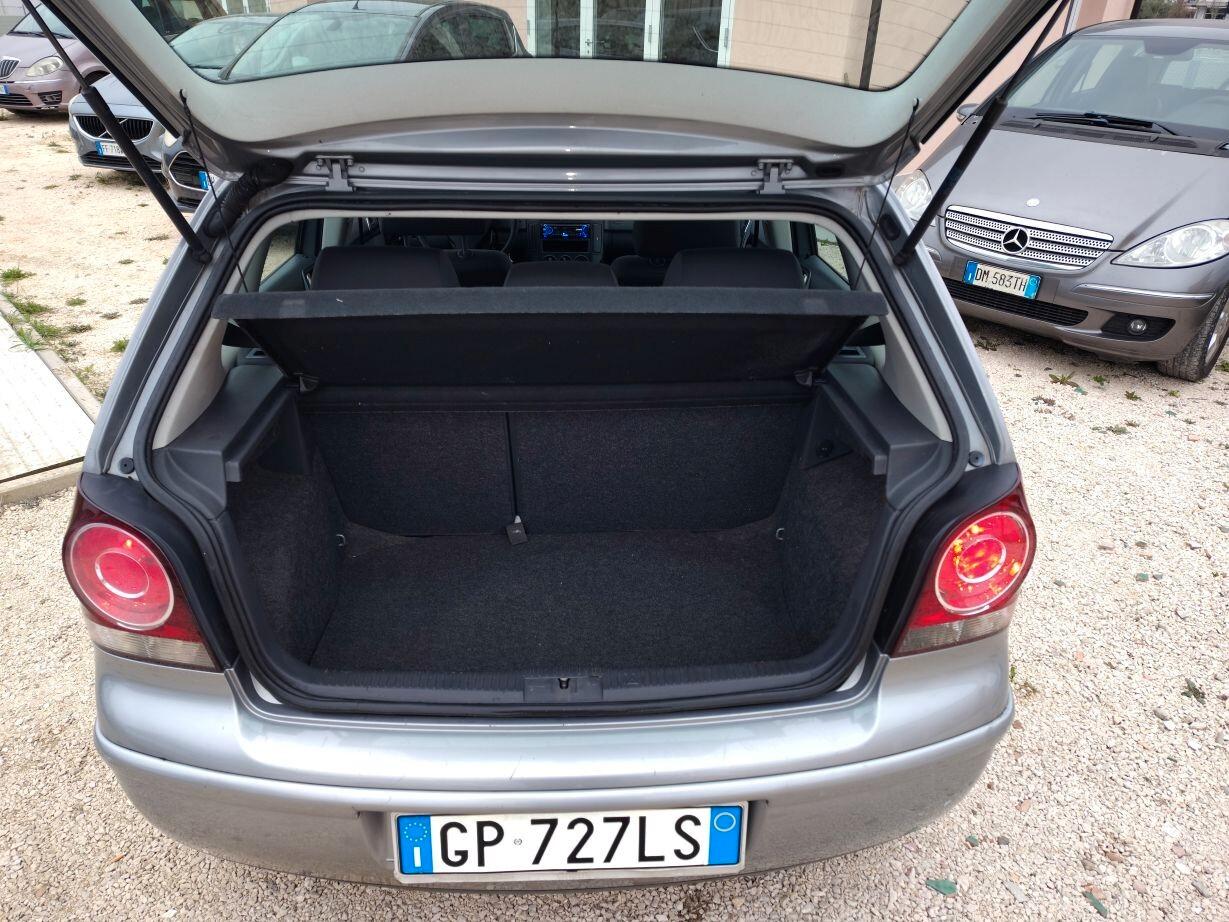 Volkswagen Polo 1.4/80CV 16V 5p. Comfortline
