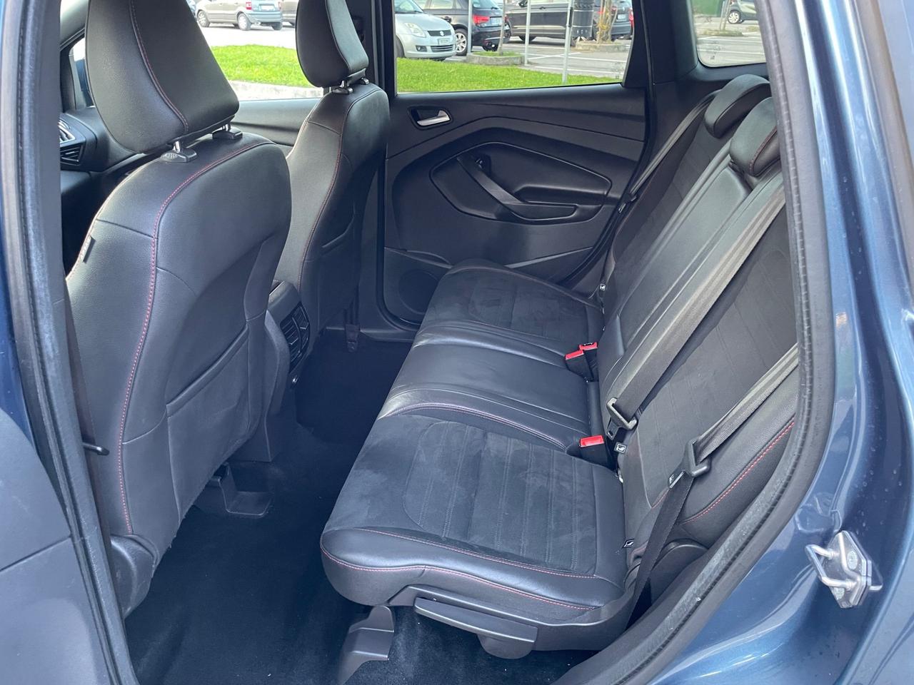 Ford Kuga 1.5 EcoBoost 120 CV S&S 2WD ST-Line