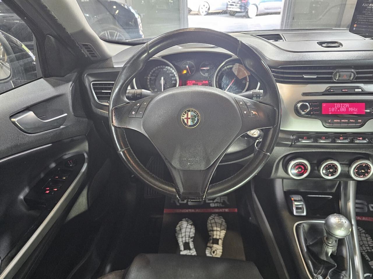 Alfa Romeo Giulietta 1.6 JTDm-2 105 CV Distinctive